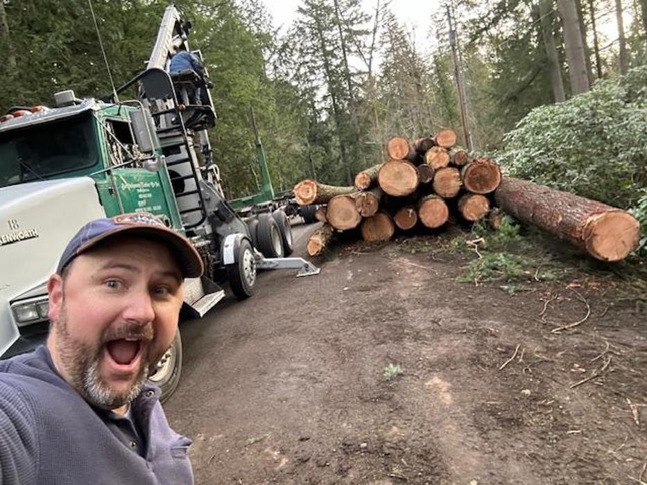 Saylor Landscaping Image