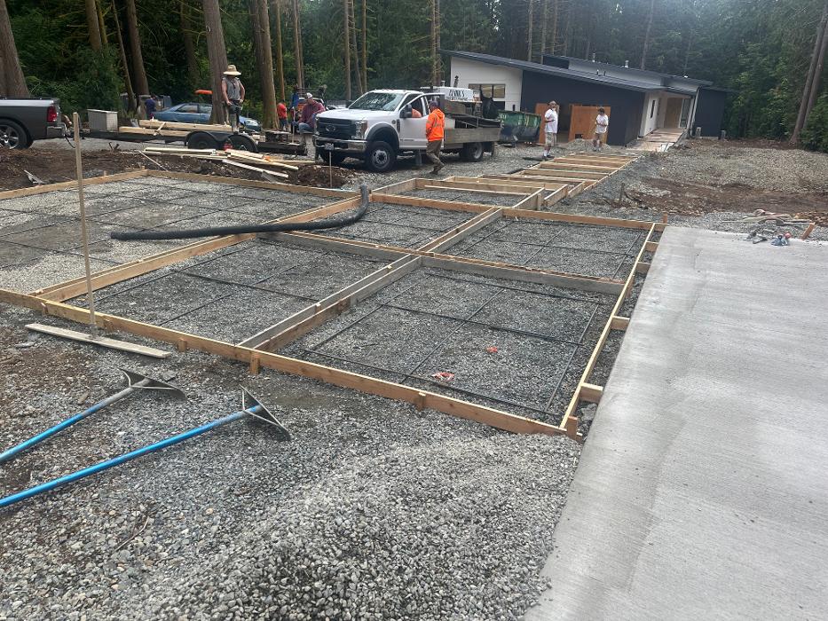 Saylor Landscaping Image