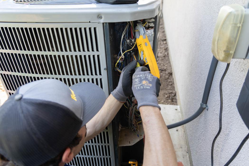 Royal Aire Solar, Heating, Air & Water Image