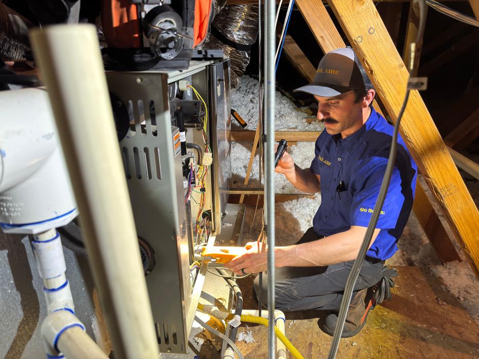 Royal Aire Solar, Heating, Air & Water Image