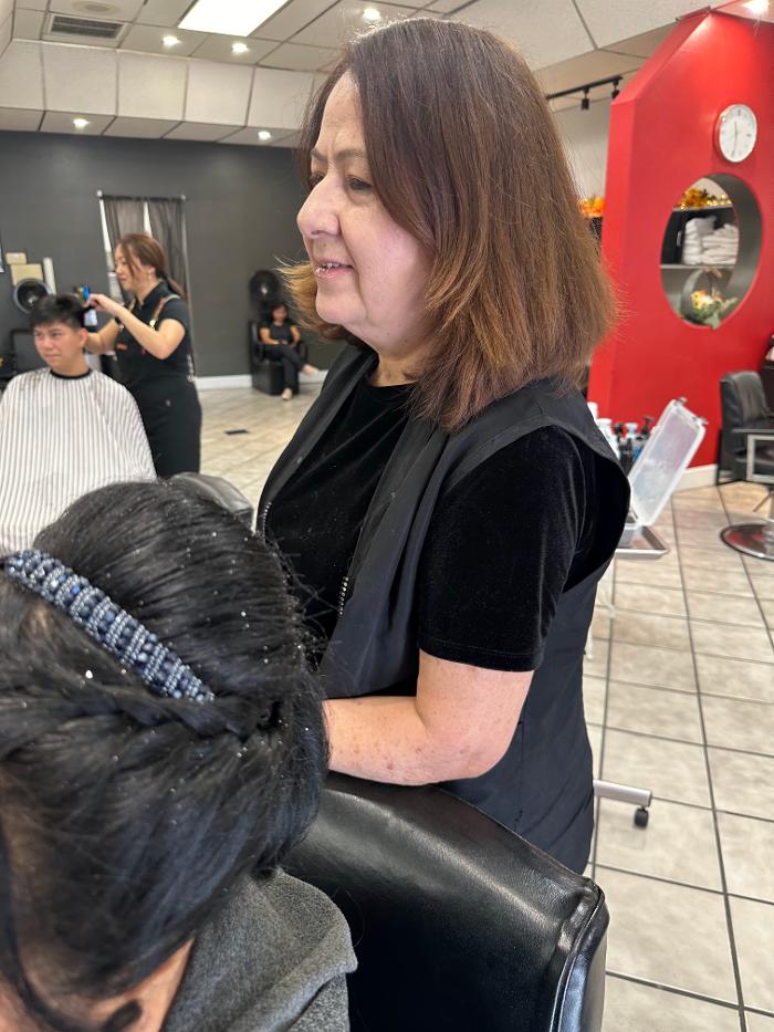 Fantastic Sams Cut & Color - Chino, CA