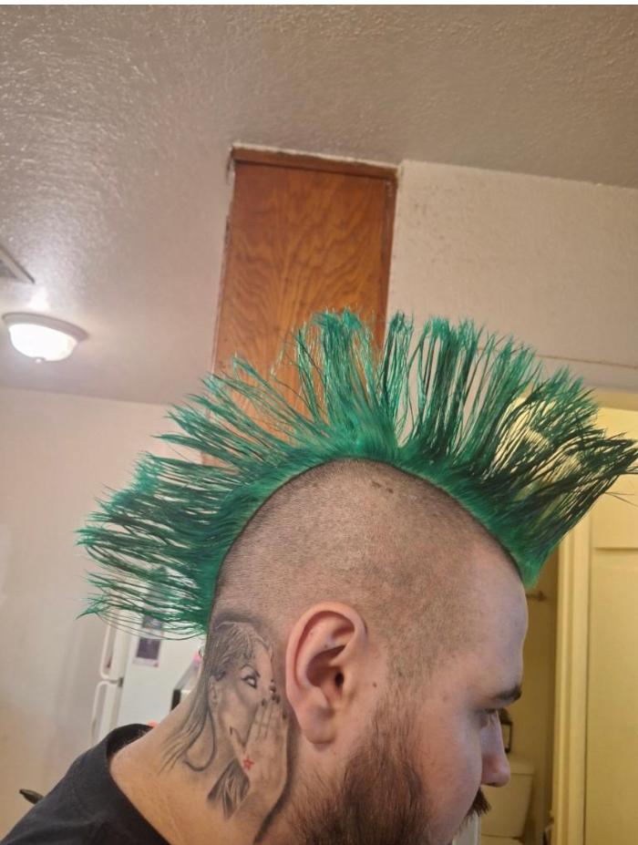 Fantastic Sams Cut & Color - Chino, CA