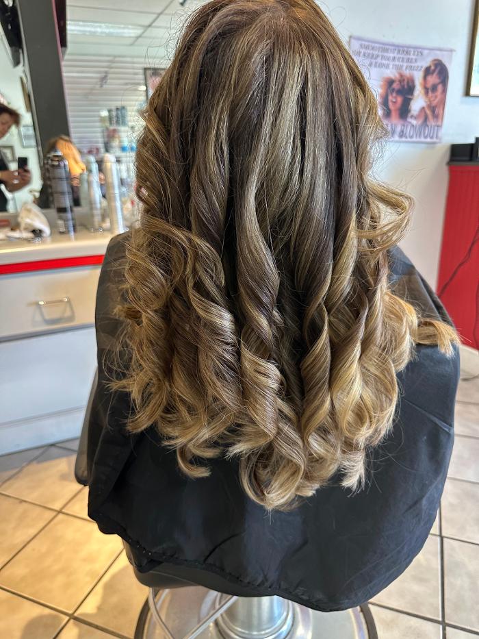 Fantastic Sams Cut & Color - Chino, CA