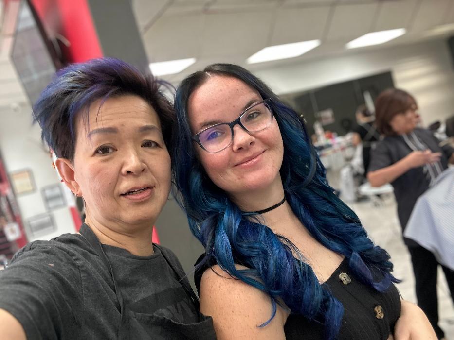 Fantastic Sams Cut & Color - Chino, CA