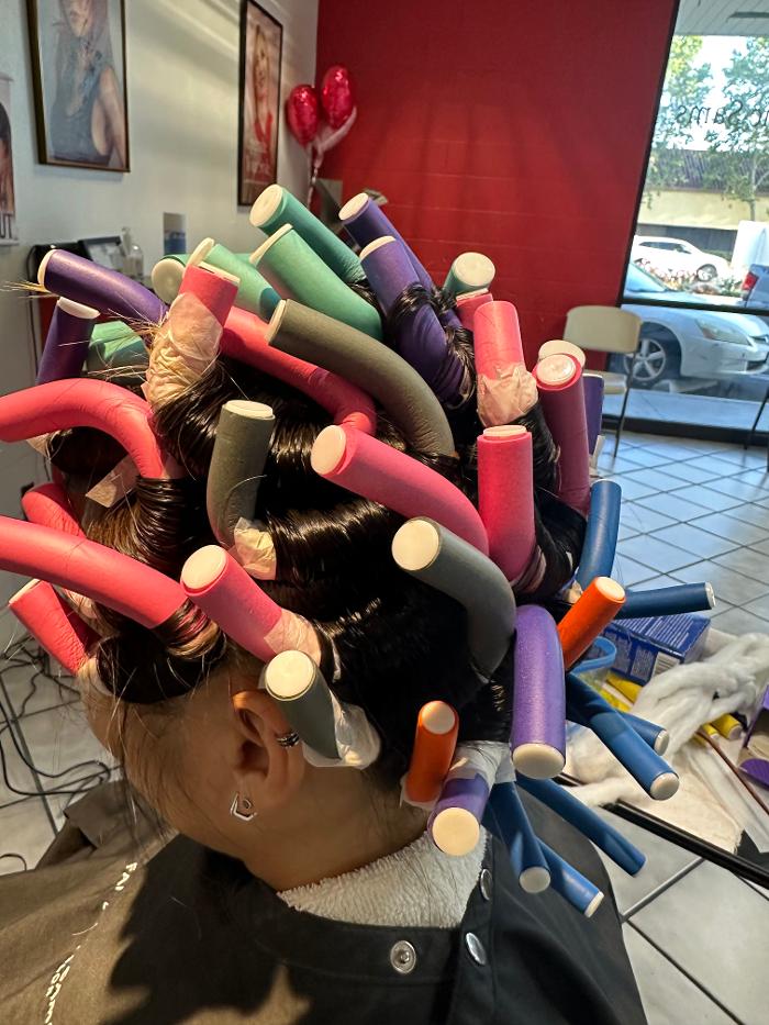 Fantastic Sams Cut & Color - Chino, CA