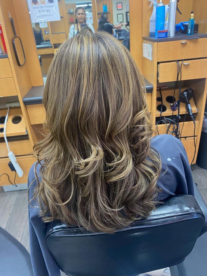 Fantastic Sams Cut &amp; Color Logo