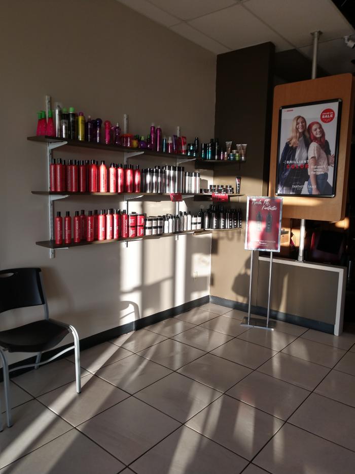 Fantastic Sams Cut & Color Image