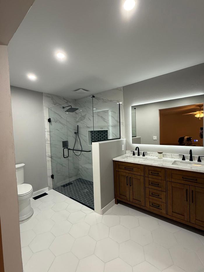 Jersey's Remodeling Logo