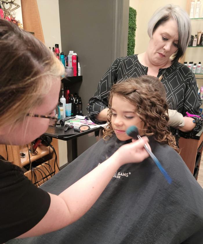 Fantastic Sams Cut & Color Image