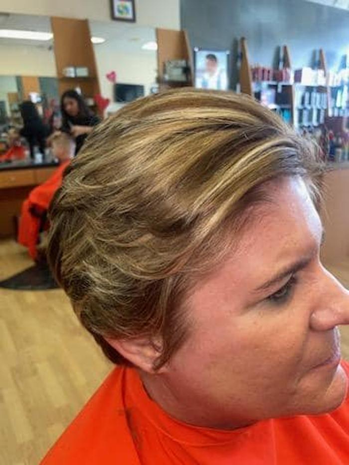 Fantastic Sams Cut & Color Image