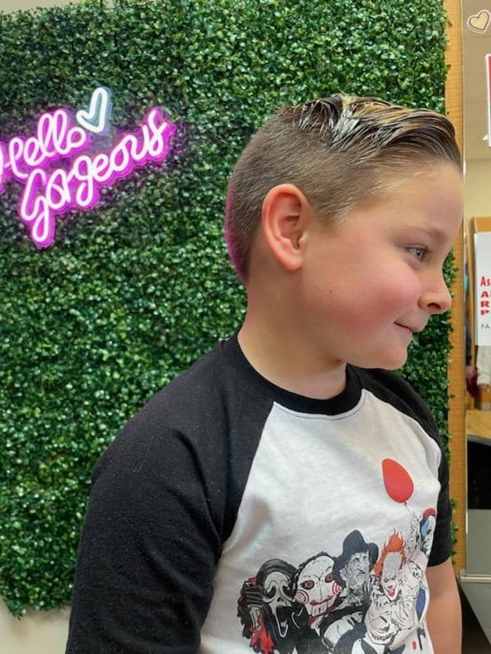 Fantastic Sams Cut & Color Image