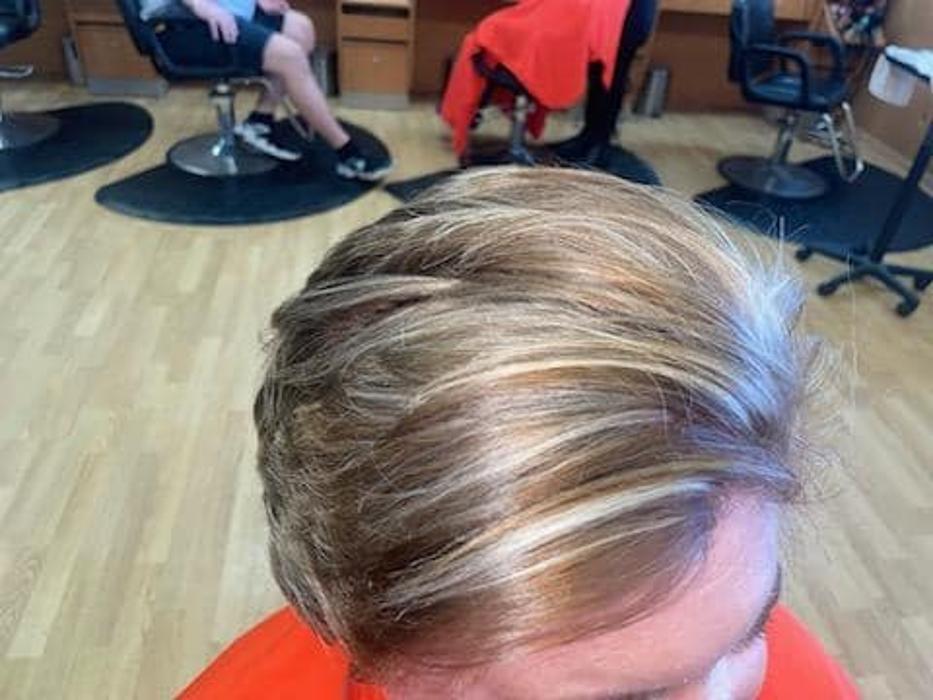 Fantastic Sams Cut & Color Image