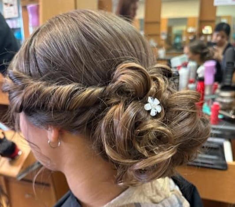 Fantastic Sams Cut & Color Image