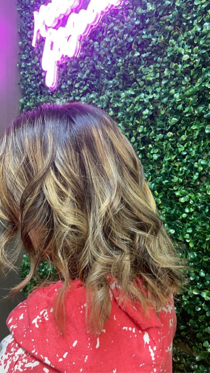 Fantastic Sams Cut & Color Image