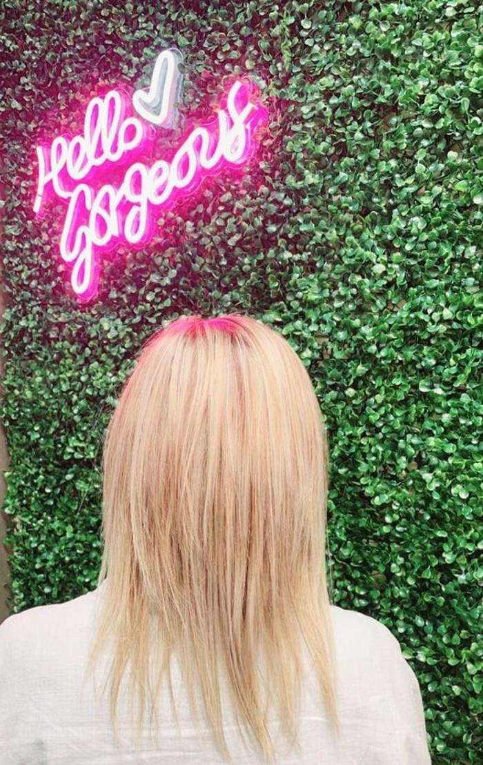 Fantastic Sams Cut & Color Image