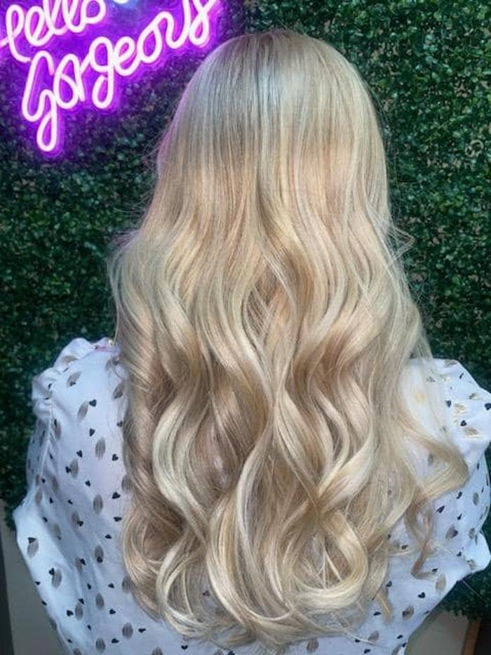 Fantastic Sams Cut & Color Image