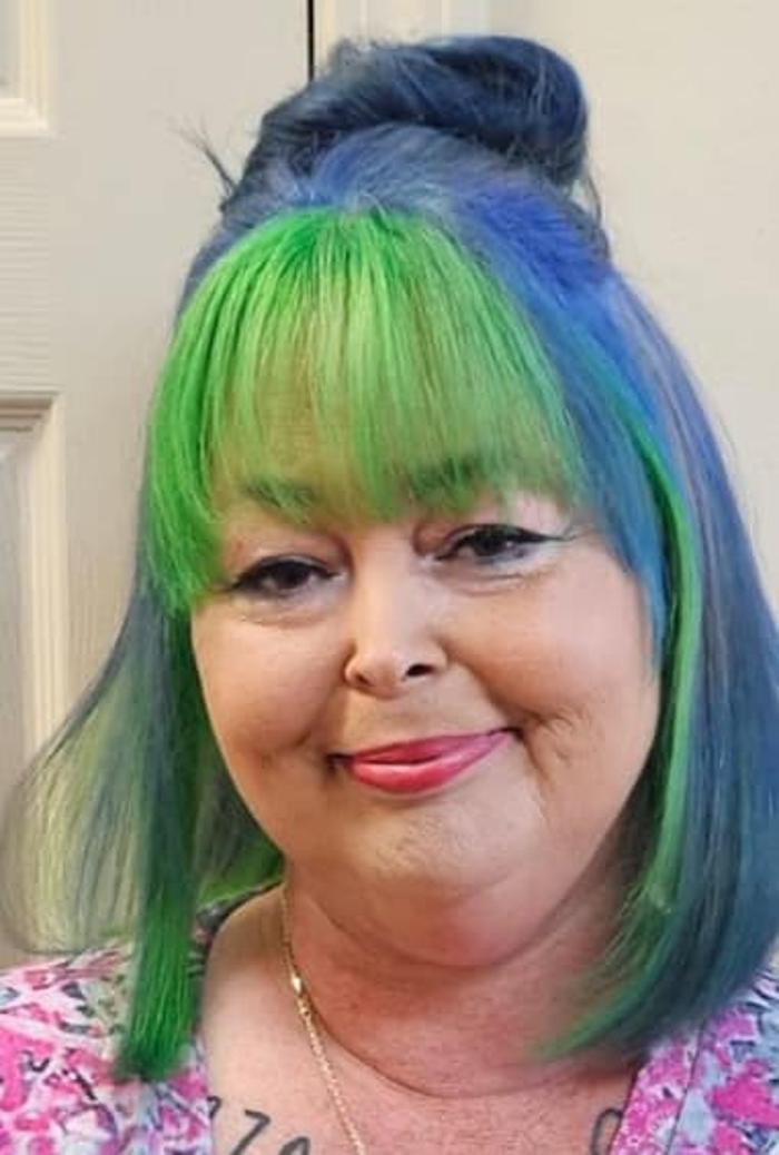 Fantastic Sams Cut & Color Image