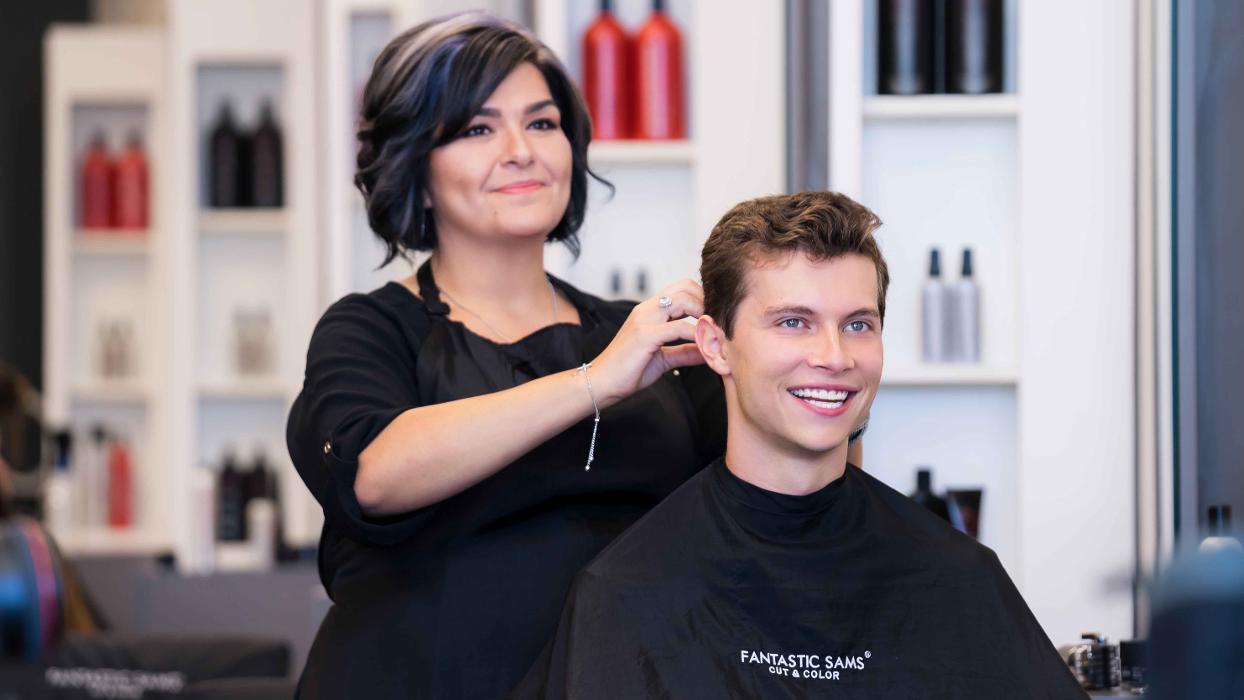 Fantastic Sams Cut & Color - Parrish, FL