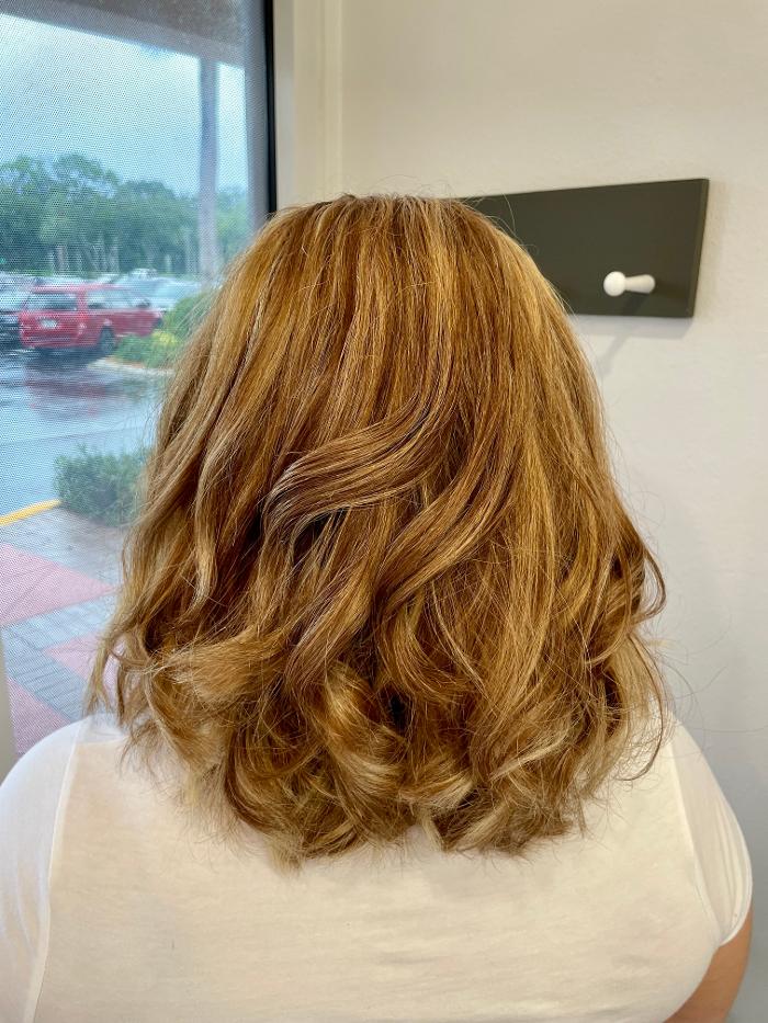 Fantastic Sams Cut & Color Image