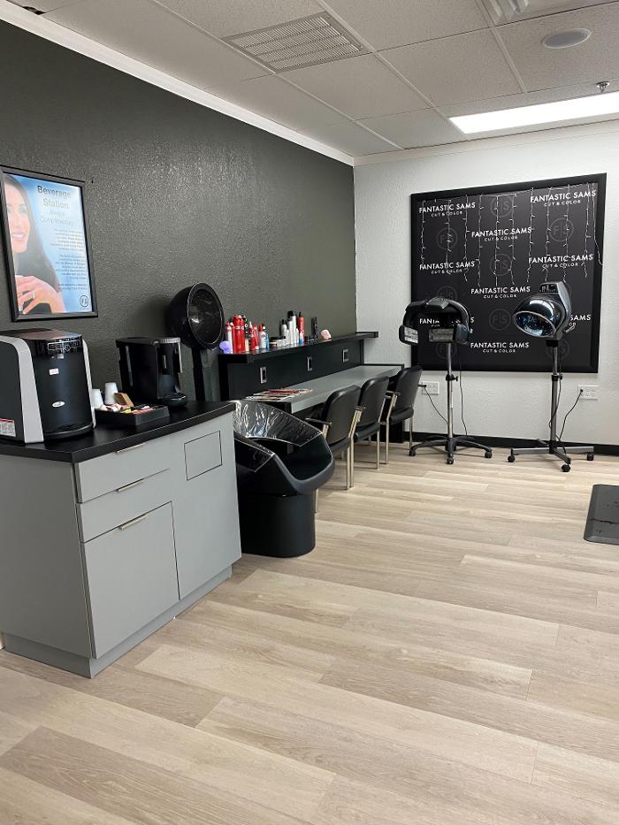 Fantastic Sams Cut & Color - Port Charlotte, FL