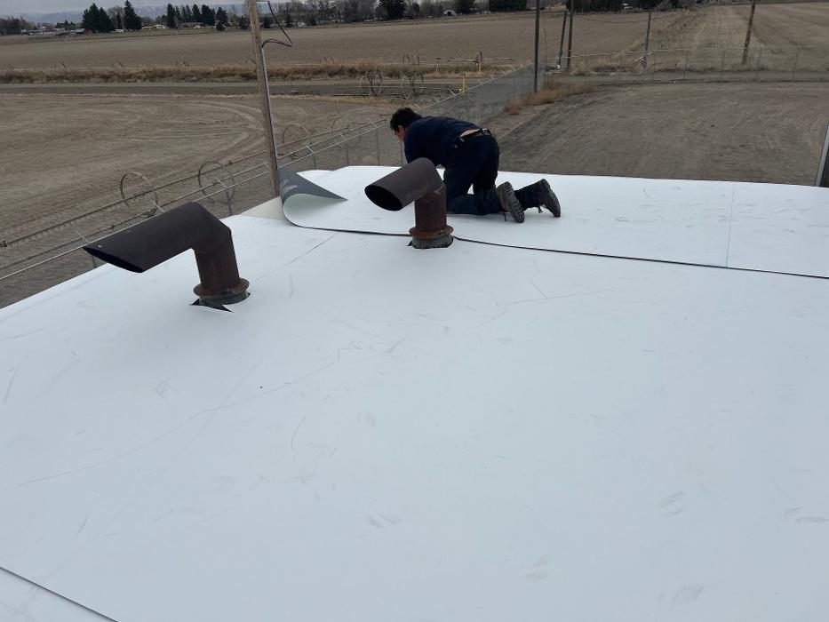 Hometown Roofing & Construction Image