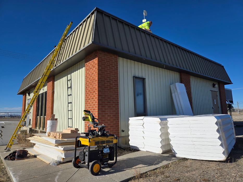 Hometown Roofing & Construction Image