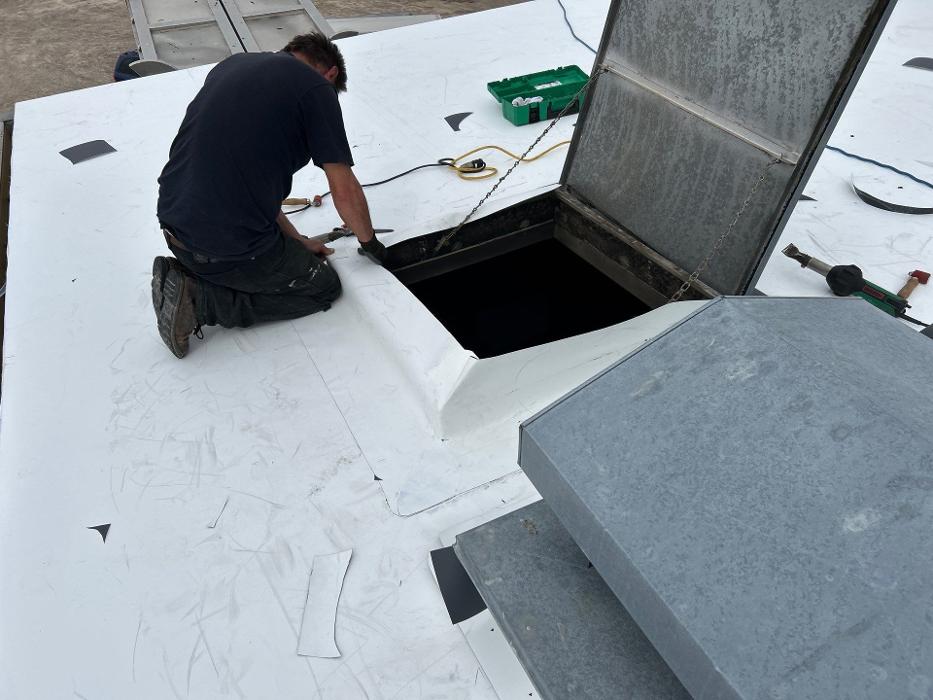 Hometown Roofing & Construction Image