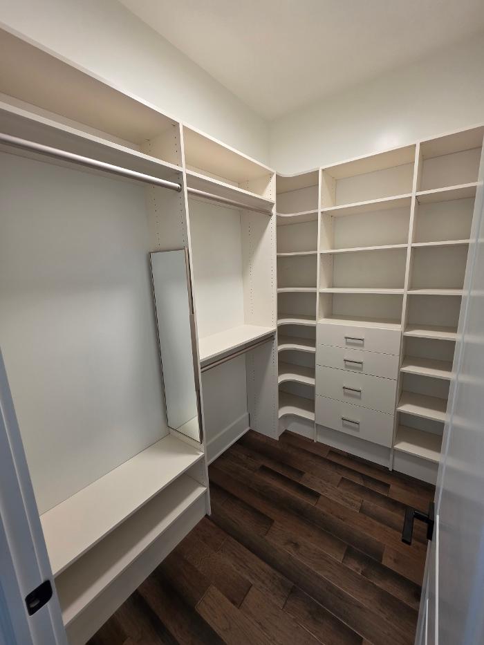 Up Closets of MetroWest and Greater Boston Image