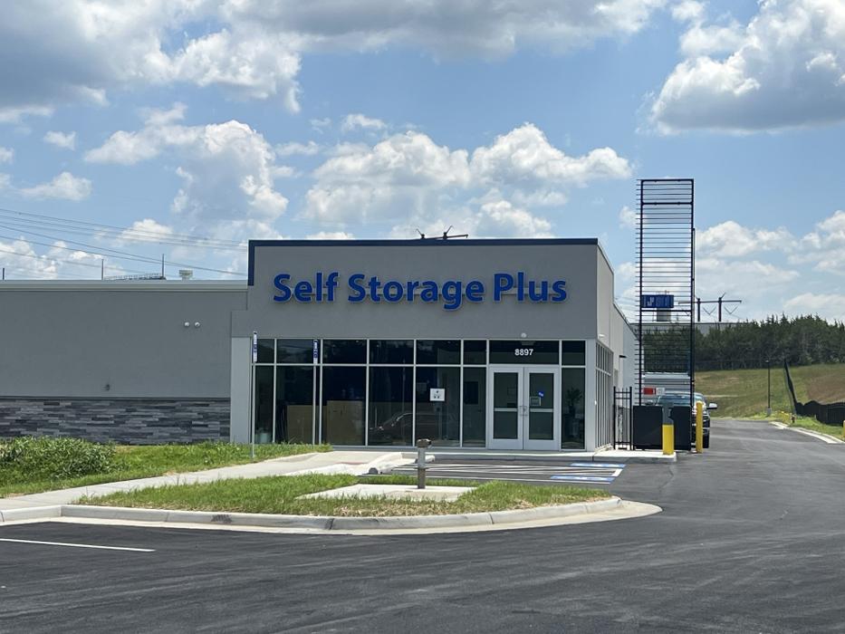 Self Storage Plus - Front Royal, VA