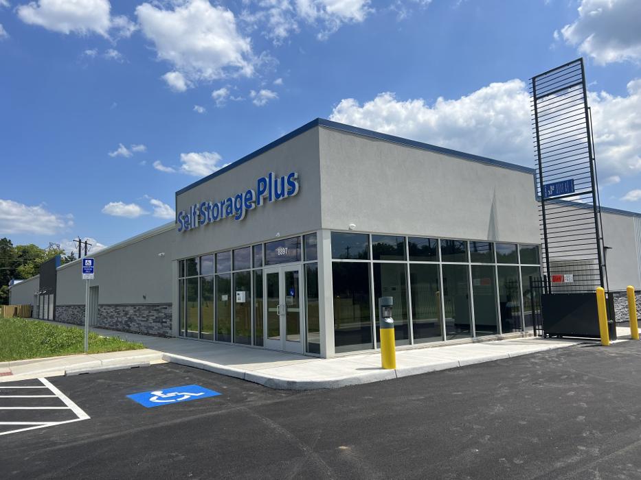 Self Storage Plus - Front Royal, VA