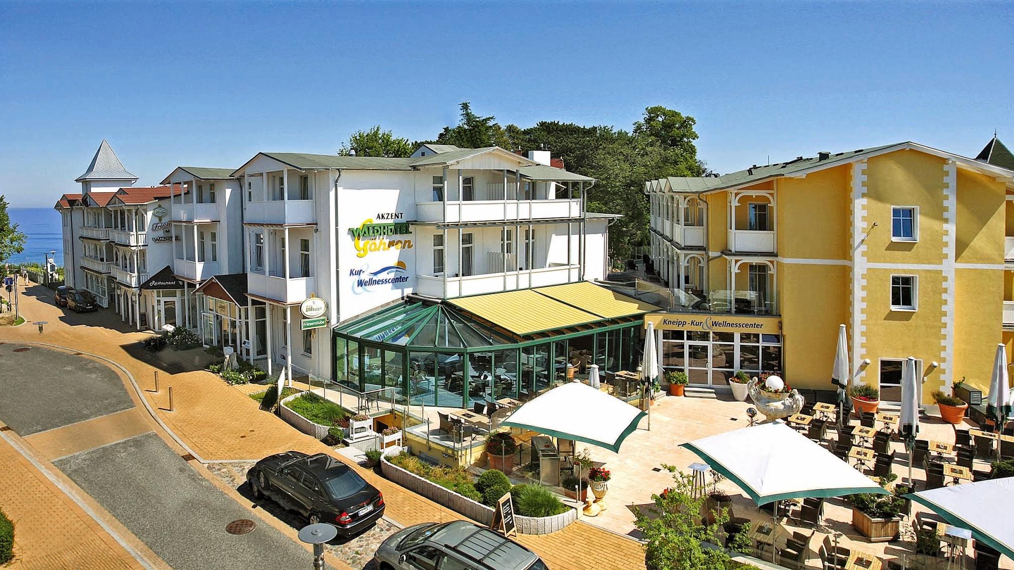 AKZENT Waldhotel Rügen, Waldstraße in Göhren