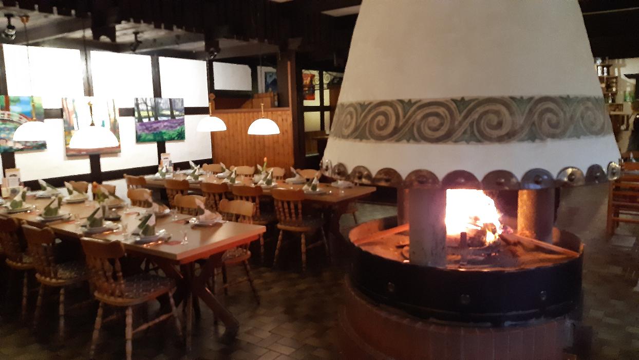 AKZENT Hotel Zur Wasserburg Hotel Garni - bed & breakfast, Amtsfreiheit in Harpstedt