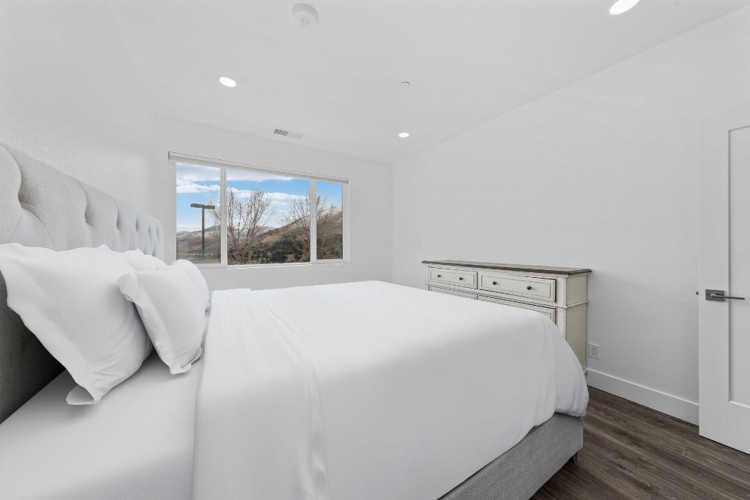 The Retreat at Topaz Lake Image