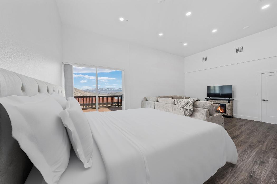 The Retreat at Topaz Lake Image