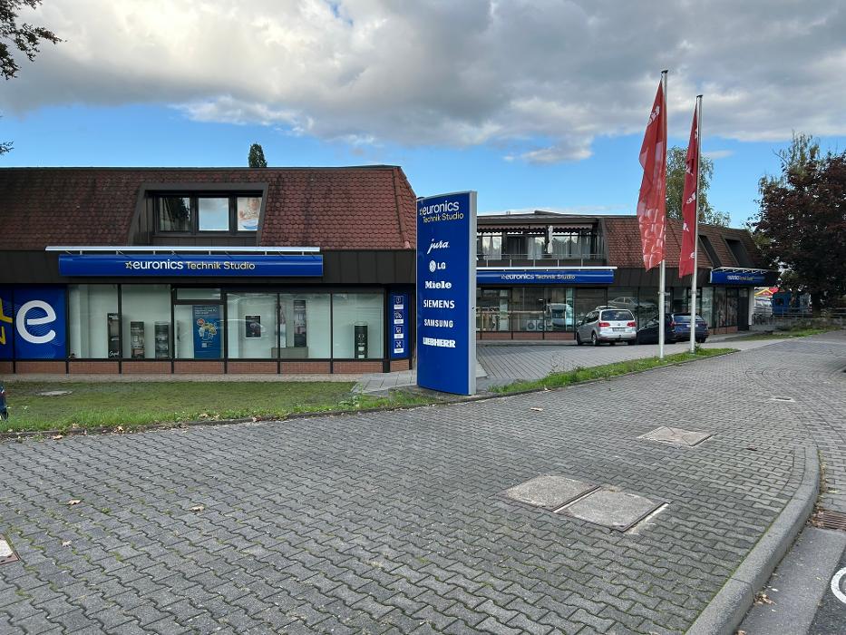 EURONICS Technik Studio, Berner Straße in Frankfurt am Main