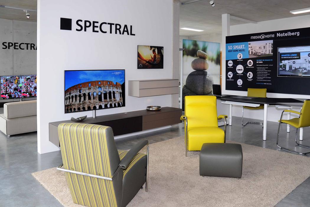 media@home Natelberg, Schwarzmoorstraße in Rhauderfehn