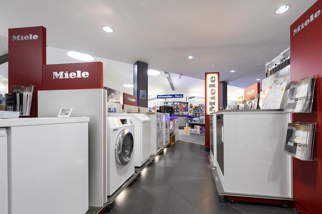 EURONICS Ludwig, Am Sportplatz in Burgebrach