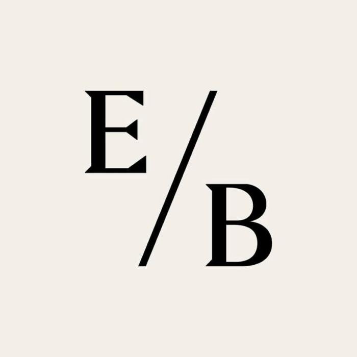 Ever/Body Logan Circle