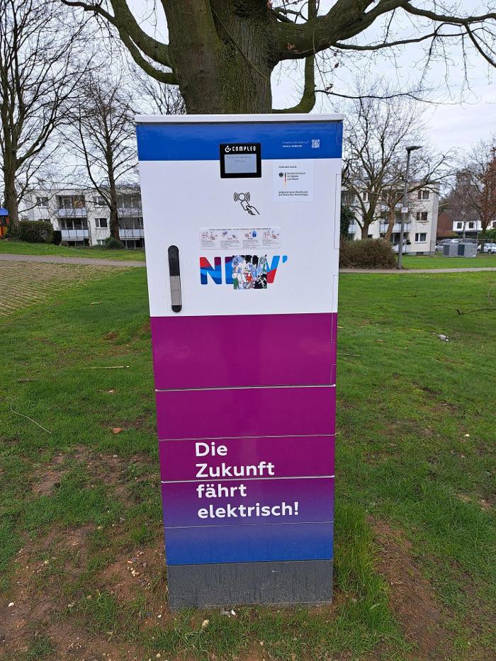 NEW Energie-Ladestation, Aachener Straße in Mönchengladbach