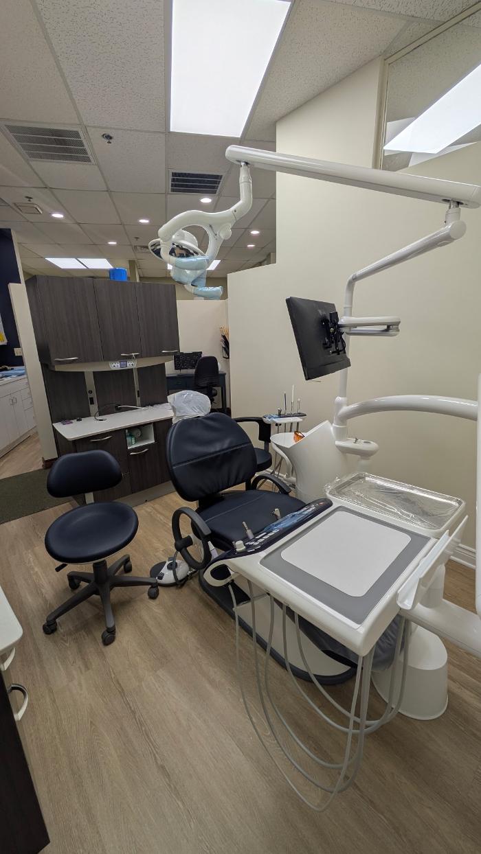 Addison Dental Studio - Addison, IL