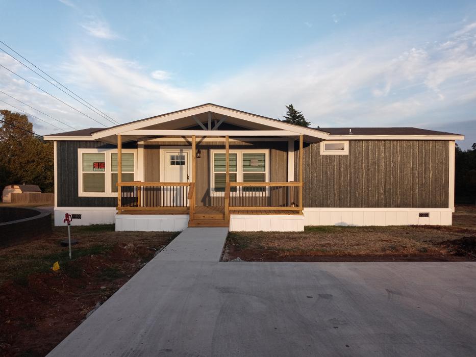 Cedar Ridge MHC - Guthrie, OK