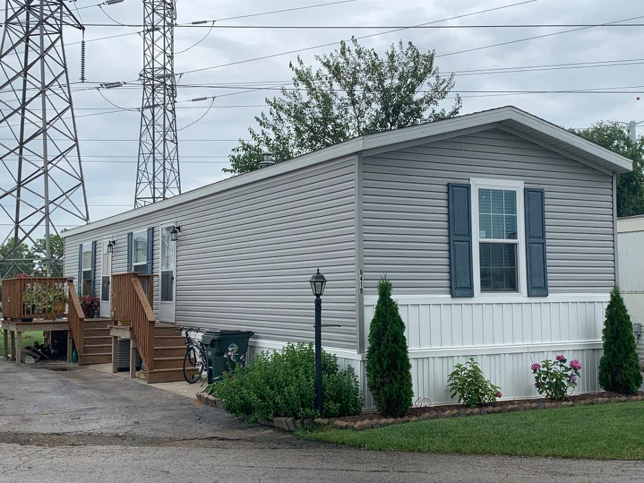 Parkview Mobile Home Park - La Grange, IL