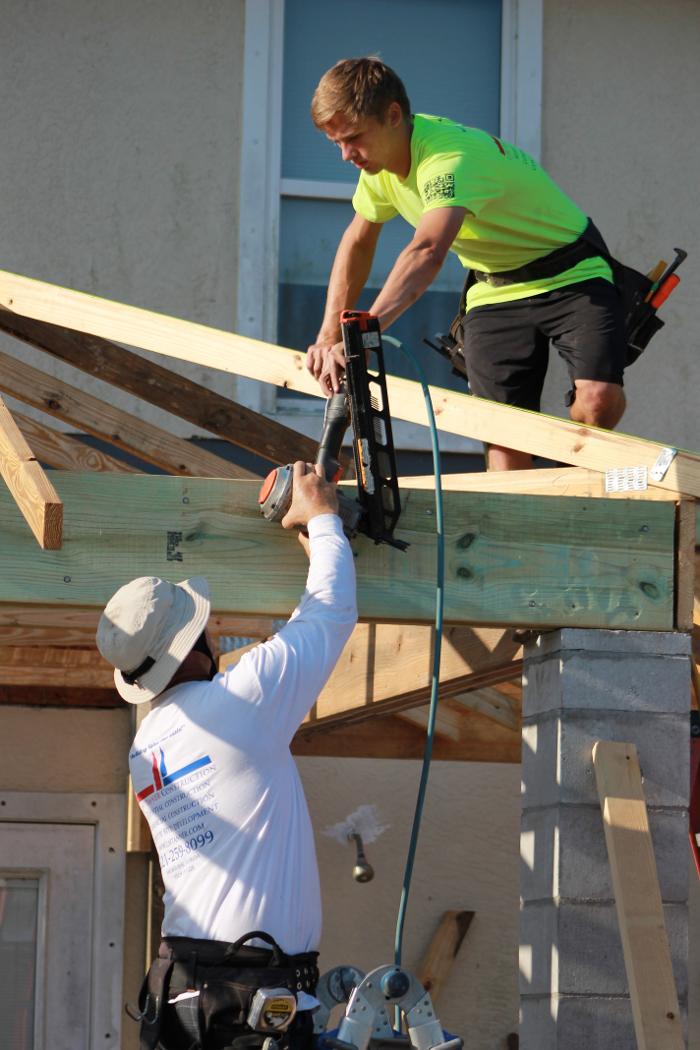 L.H. Tanner Construction Image