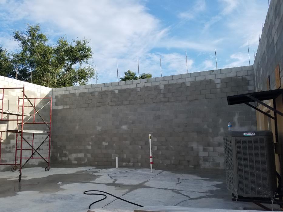 L.H. Tanner Construction Image