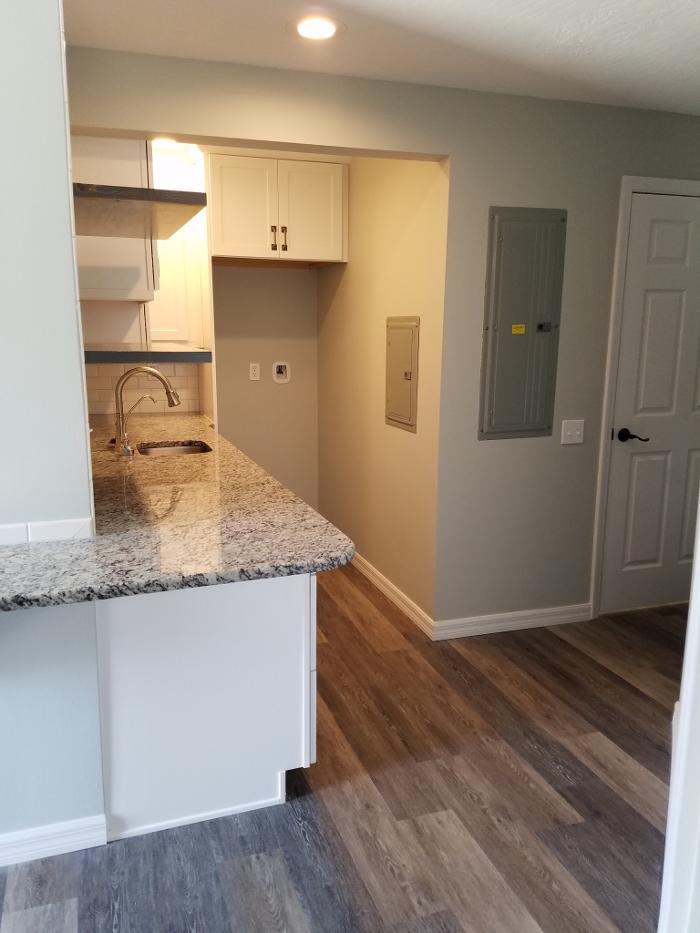 L.H. Tanner Construction Image