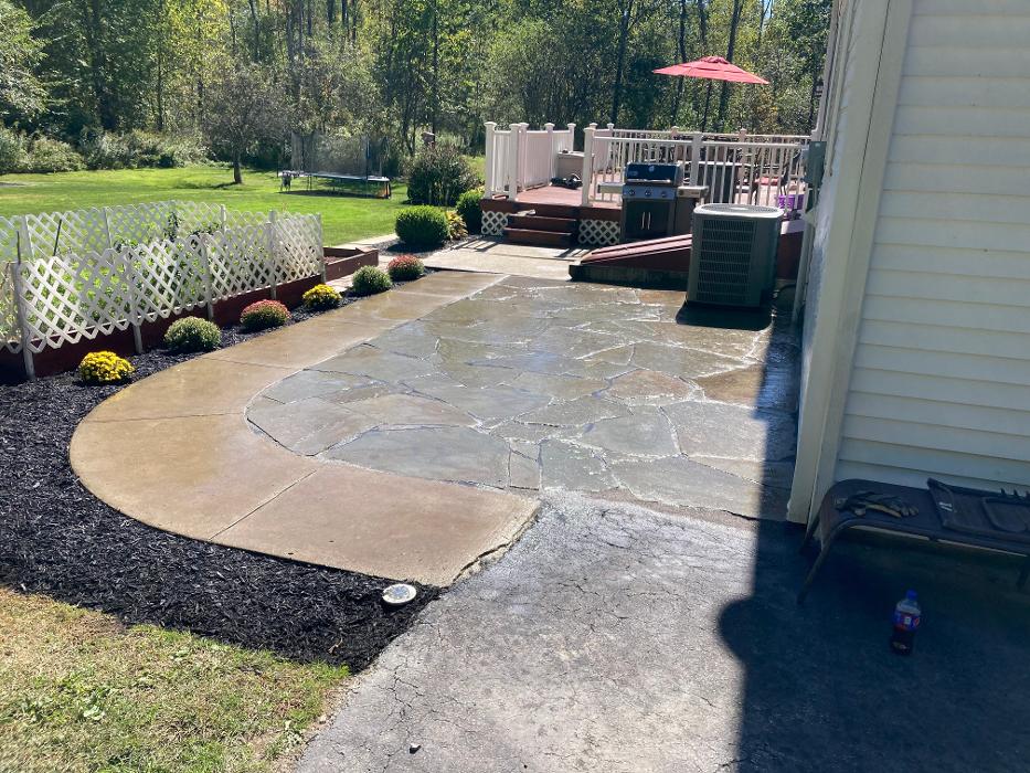 C.Brooks Landscape Services LLC - Cranberry Township, PA