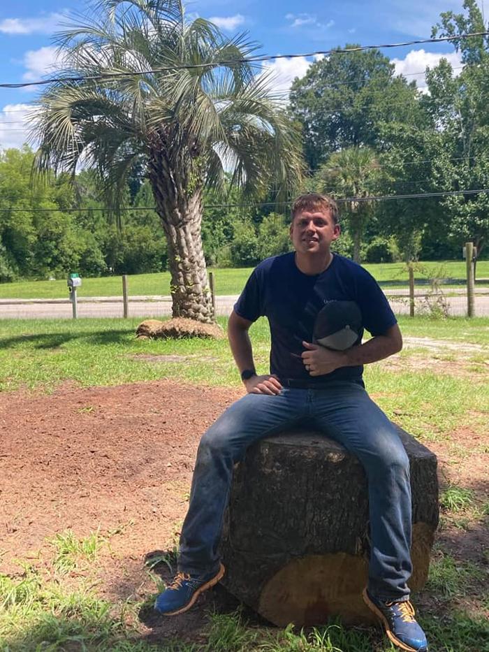 Southern Crab Stump Grinding Image