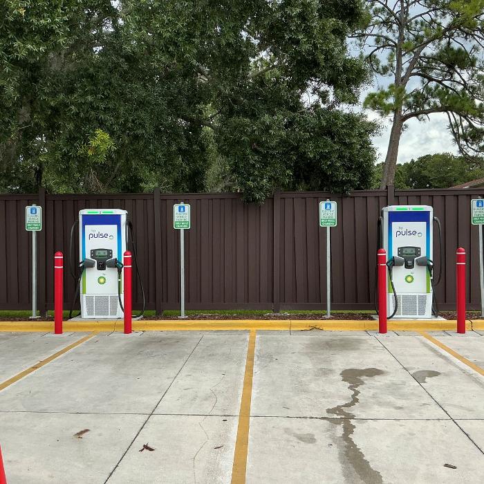 bp pulse Charging Station