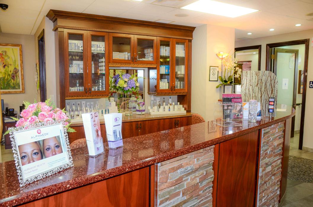 Dr. Longwill Skin Care Image