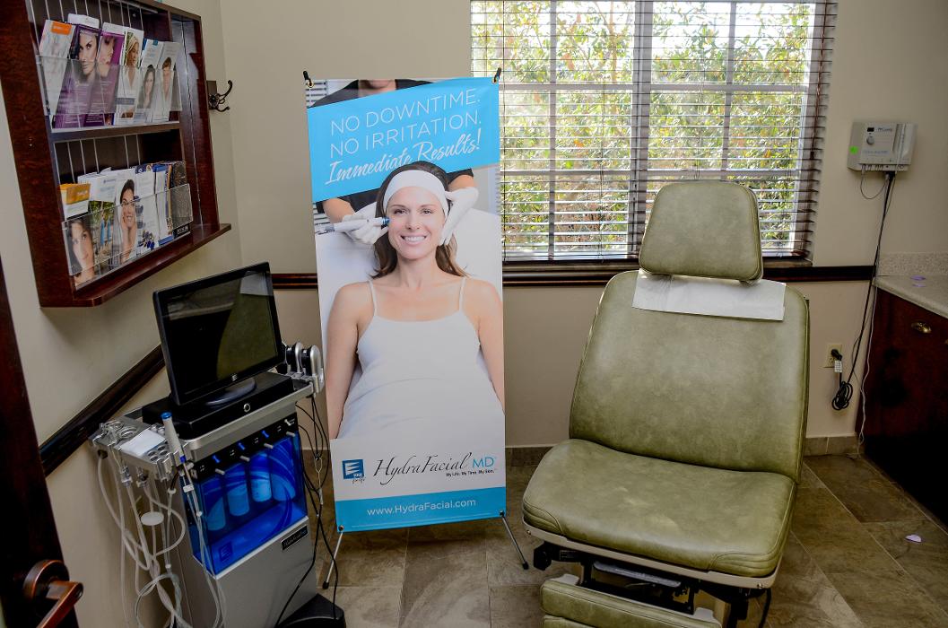 Dr. Longwill Skin Care Image